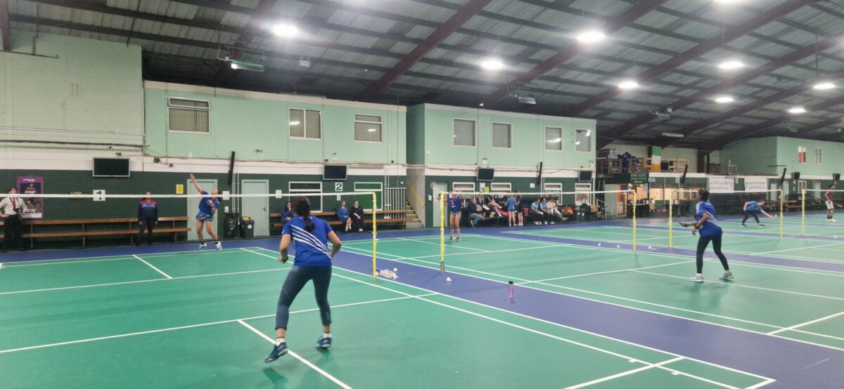 Badminton